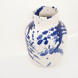 Váza Calla - Kobalt - 24 cm | ručně vyráběná designová keramika | VKUSE